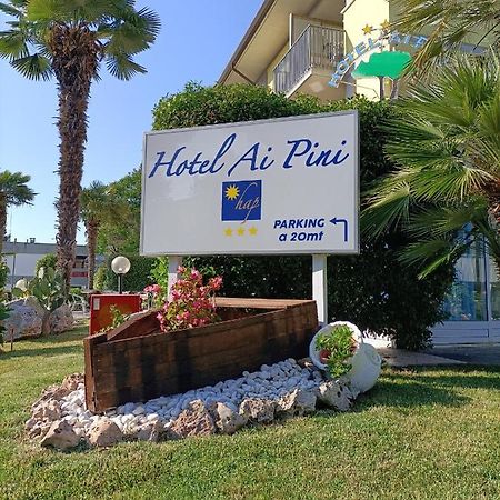 Hotel Ai Pini Grado Luaran gambar