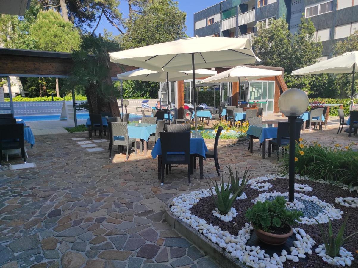 Hotel Ai Pini Grado Luaran gambar
