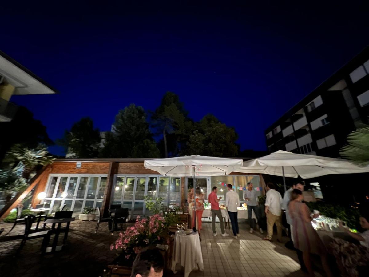 Hotel Ai Pini Grado Luaran gambar