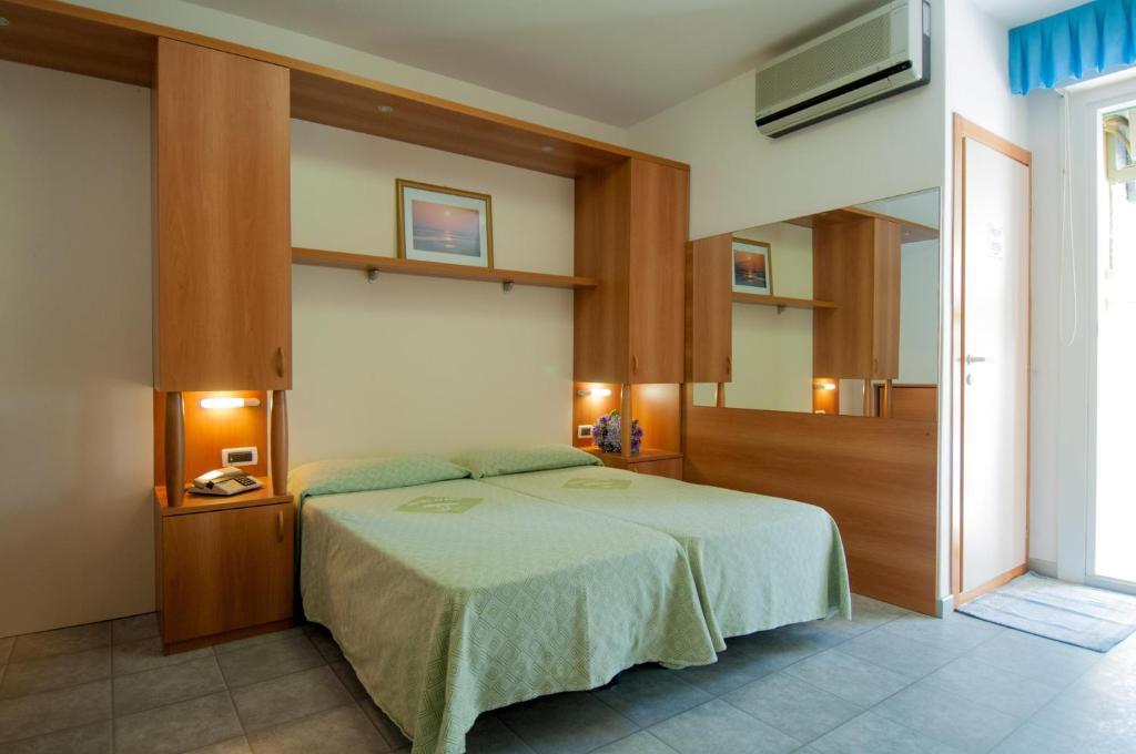 Hotel Ai Pini Grado Bilik gambar