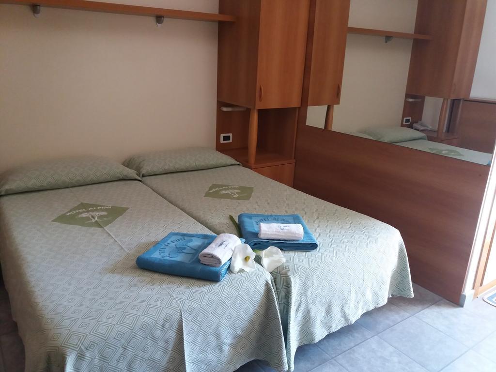 Hotel Ai Pini Grado Luaran gambar
